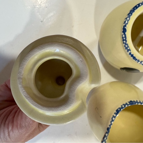 Gryphonware vintage Country Rooster Cream and Sugar Set - Picture 9 of 15